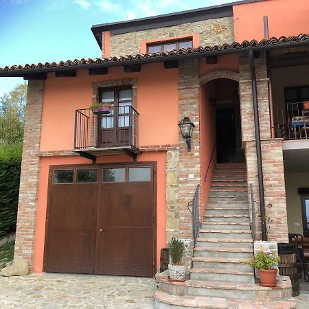 Agriturismo La Ca Veja Monforte dʼAlba المظهر الخارجي الصورة