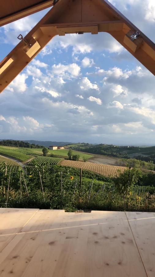 Agriturismo La Ca Veja Monforte dʼAlba المظهر الخارجي الصورة