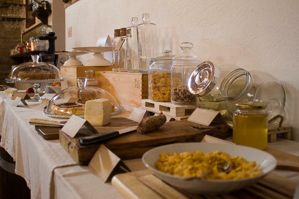 Agriturismo La Ca Veja Monforte dʼAlba المظهر الخارجي الصورة