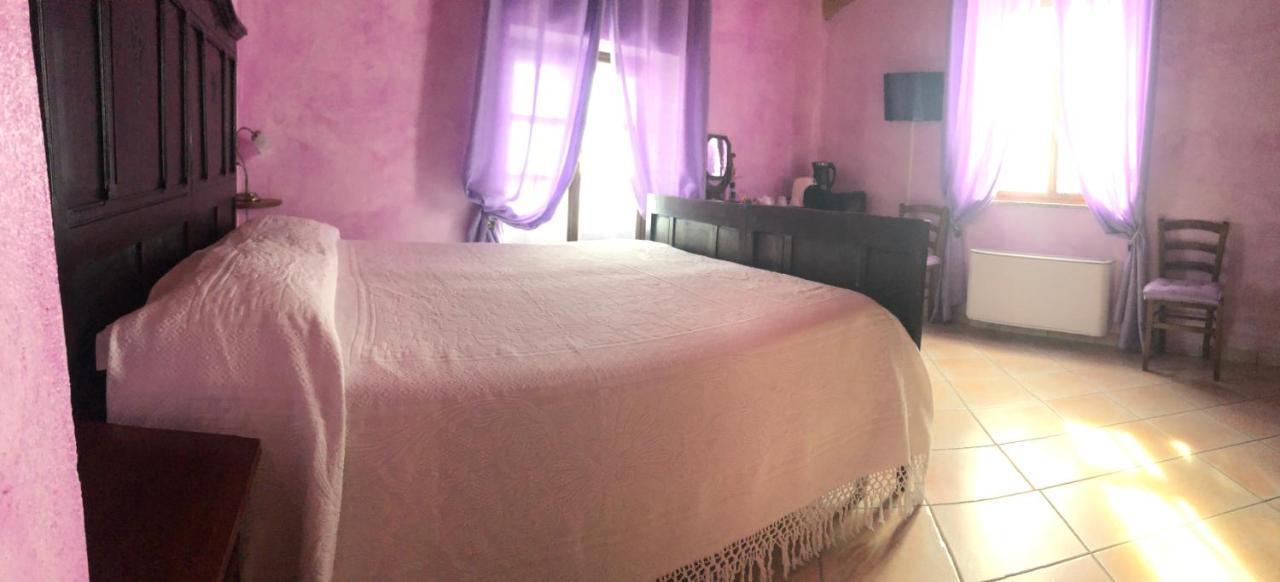 Agriturismo La Ca Veja Monforte dʼAlba المظهر الخارجي الصورة